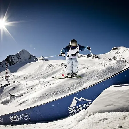 House Near The Apartament *